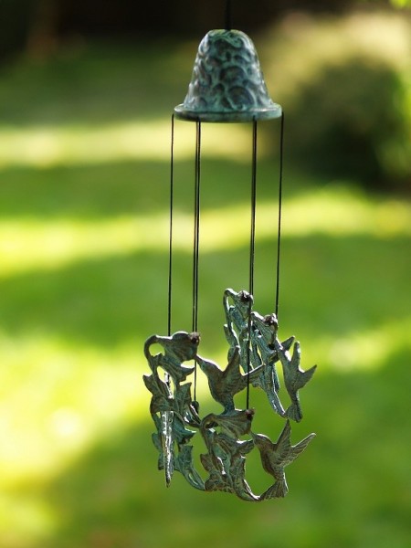 Windspiel aus Bronze | Kolibri